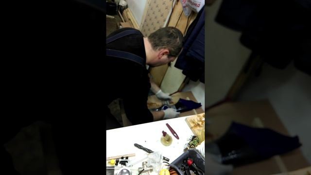 Как работать с эпоксидной смолой смотреть онлайн