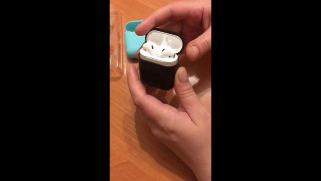 Как снять чехол на AirPods смотреть онлайн