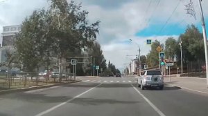 Барнаул прохладный дождик моросит июль по городу хохочет
