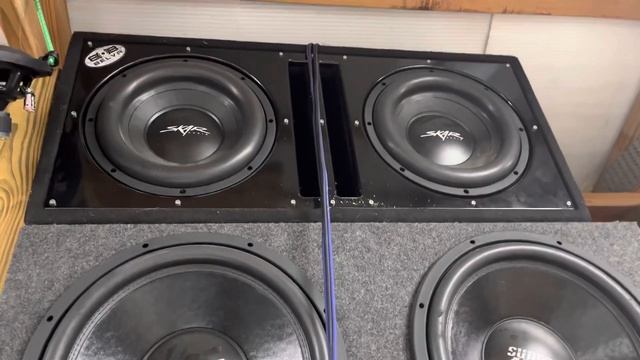 Taramps MD1200.1 on 2 Skar 12s смотреть онлайн
