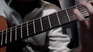 Сальвадор на гитаре