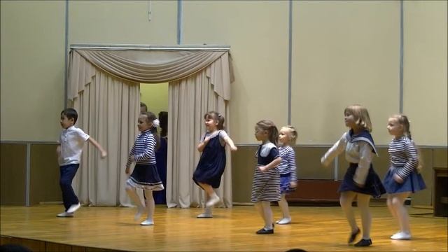 Танцы для детей в Новогиреево. Детский эстрадный танец "Морячки!", смотреть онлайн