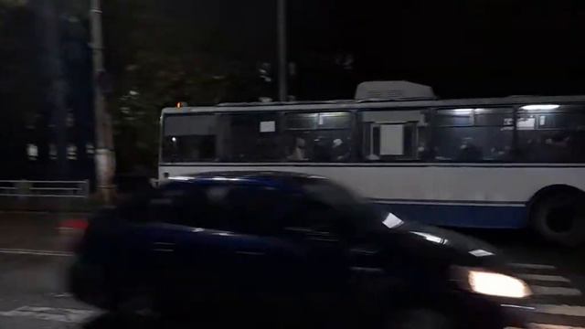 Вечерний троллейбус ЗИУ 10 #466 Херсон 03.12.20 смотреть онлайн