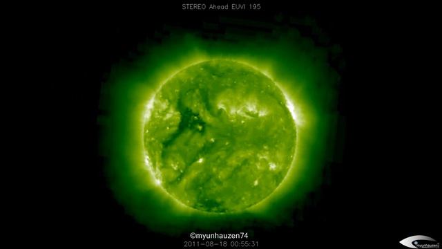 UFO activity in the orbit of the Sun August 18, 2011 SOHO STEREO Behind + Ahead EUVI 195 смотреть онлайн