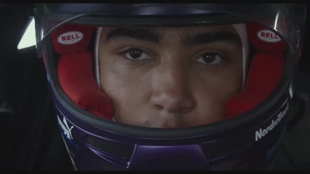 Гран Туризмо (2023) Трейлер #2 на русском смотреть онлайн