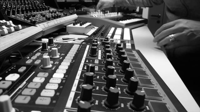 Live Techno Studio Session op.3 смотреть онлайн