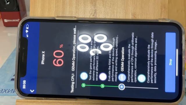 Сколько набирает IPhone X В Antutu Benchmark