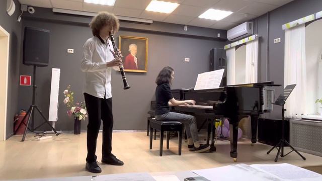 Б. Ковач «Приветствую, сеньор Россини» смотреть онлайн