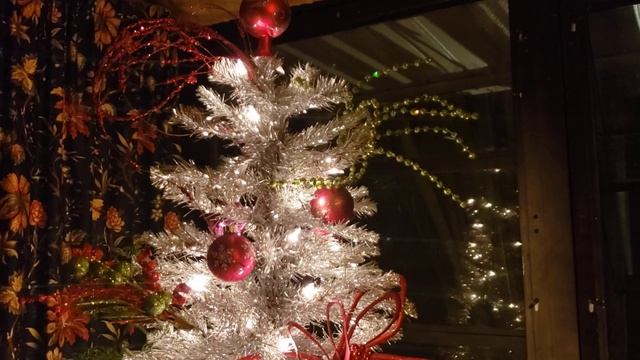 A Vintage, Vinyl Christmas