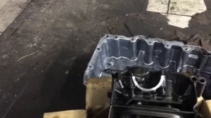 Снятие поддона на Фольксваген Тигуан,стук мотора