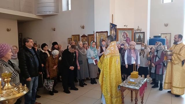 Освящение свечей на Сретенский Господне смотреть онлайн