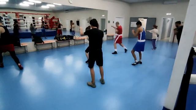 Школа бокса 1 смотреть онлайн