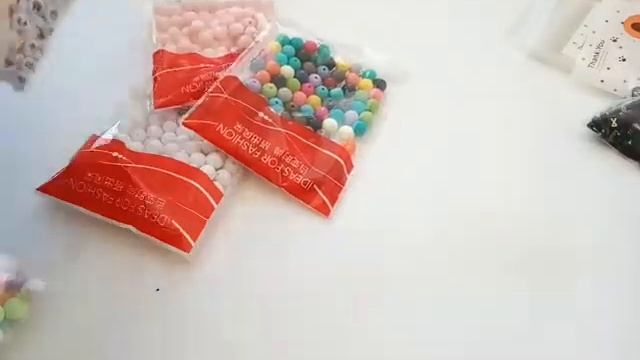 Обзор посылки с Aliexpress.Акриловые бусины. смотреть онлайн