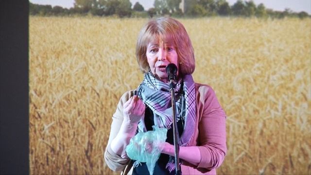 Видеоурок 70. Курс Экология. Опасные отходы у нас дома.