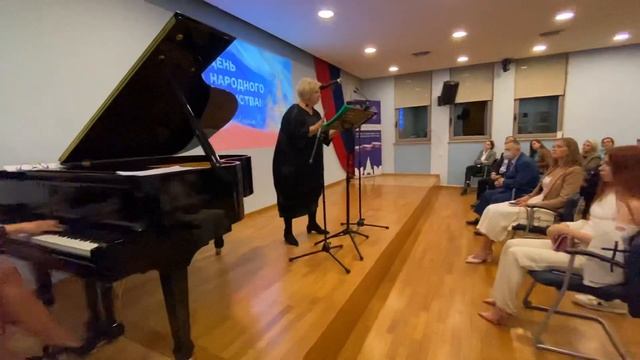 Течёт река Волга смотреть онлайн