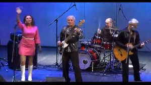 Музыка  нашей  молодости.   ВИА  "Поющие  гитары".   Создан  в  октябре  1966 г.   (51 год)