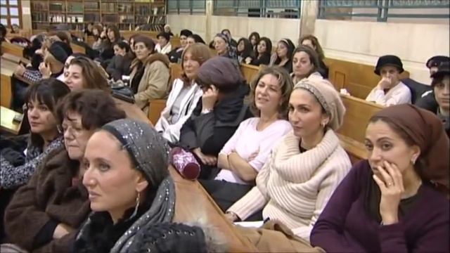 RAV BENCHETRIT ET RAV CHAYA - LA LUMIERE (hanouca) - DEBAT 3 смотреть онлайн