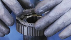 Замена подшипников нижнего главного вала коробки передач M20 / M32 Opel