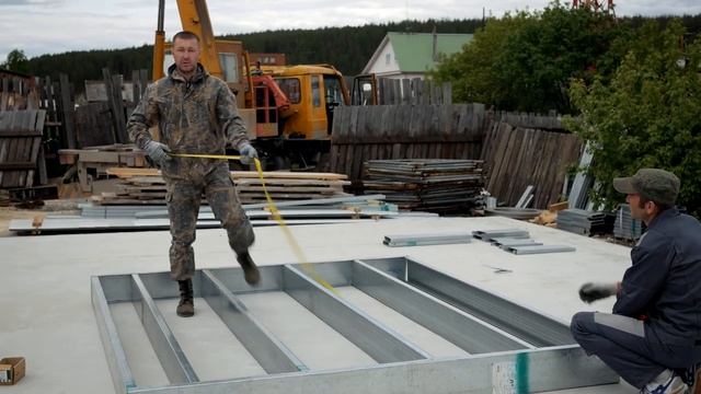 Сборка ЛСТК каркасного дома, обучающий видеоурок для самостоятельной сборки панелей ЛСТК. смотреть онлайн