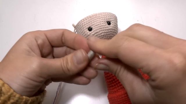 Игрушка амигуруми Кукла чертенок крючком // Часть 5 // Вязаная девочка Мастер класс смотреть онлайн