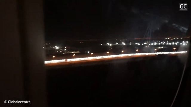 Kuwait International Airport Landing | Landing In Night | Kuwait Airport смотреть онлайн