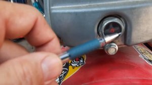 Сколько заливать масла в воздушный компрессор?