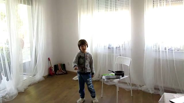 Russian Learning Song Anthoshka -Anthony Babich-West Perfomance