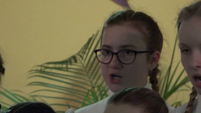 ХОР КРЕДО "ДОМ ПОД КРЫШЕЙ ГОЛУБОЙ" смотреть онлайн