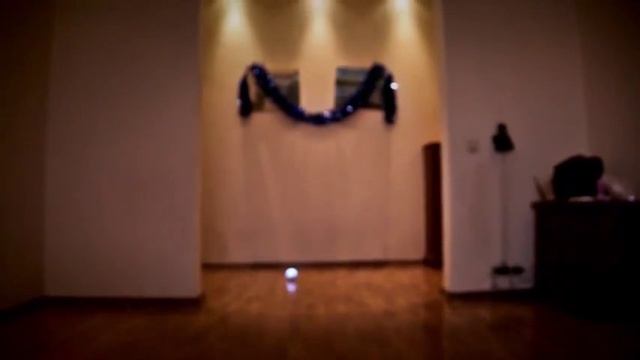 Мяч управляемый с IPhone,Ipad,Ipod смотреть онлайн