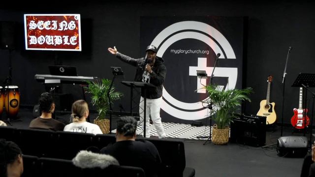Seeing Double (A Prophetic Word / Session 1) смотреть онлайн