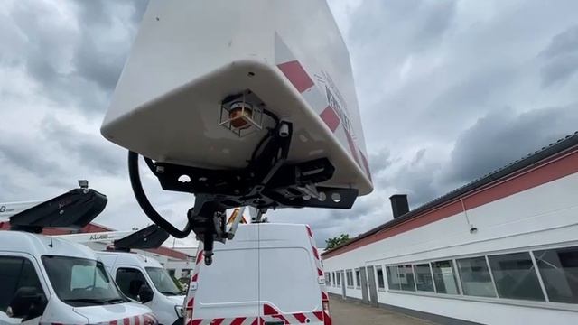 Renault Master Hubarbeitsbühne Time Versalift VTL-145 F Korb 230kg смотреть онлайн