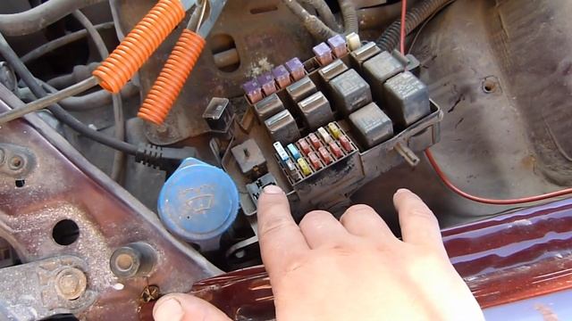 Chevrolet Lanos Не заводится. смотреть онлайн