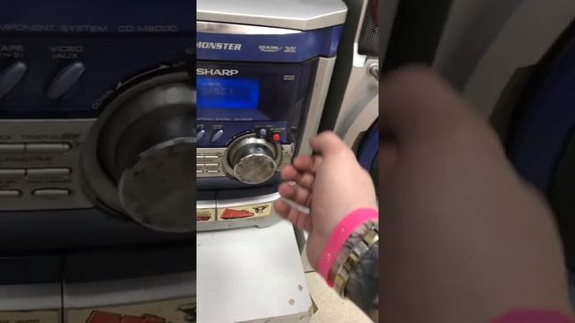 Музыкальный центр и колонка смотреть онлайн