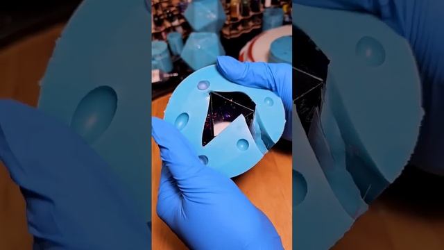 ElectroHex 63mm D20 #dice #dicemaking #dnd #resinart #ttrpg смотреть онлайн