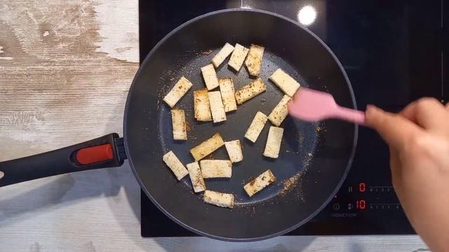 САЛАТ ЦЕЗАРЬ с курицей | ФИРМЕННЫЙ СОУС ЦЕЗАРЬ | Показываю как приготовить салат цезарь смотреть онлайн