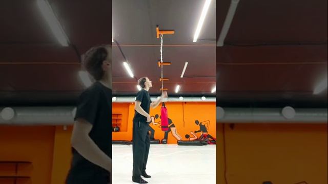 Высокий прыжок!! смотреть онлайн
