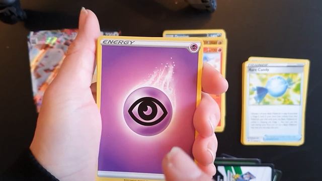 Pokemon TCG Sword & Shield BOOSTER BOX OPENING! // Shinies, Reactions and Hype! смотреть онлайн