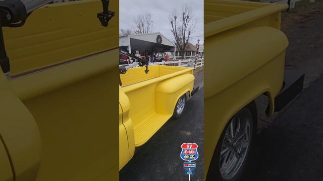 This is unusual! смотреть онлайн