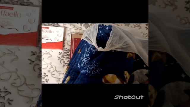Обзор подарков на Новый год))) Родные мои, спасибо большое))) смотреть онлайн