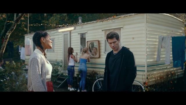 TIME IS UP Trailer 2 (2021) Bella Thorne, Drama Movie смотреть онлайн