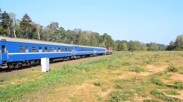 Тепловоз ТЭП70-0207 с поездом Брест - Витебск смотреть онлайн