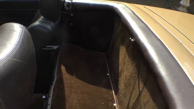 MERCEDES 280 SL DE 1981 PRESENTATION W107 смотреть онлайн