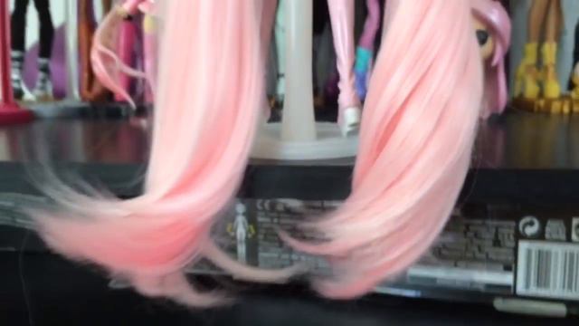 My first Pullip doll!  Sakura Miku Pullip doll review