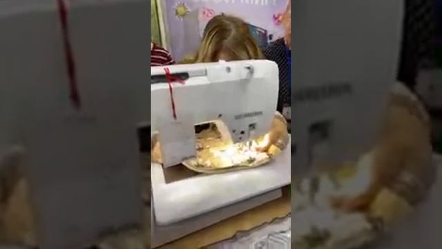 Создаём «Ювелирный эффект» в стежке . смотреть онлайн