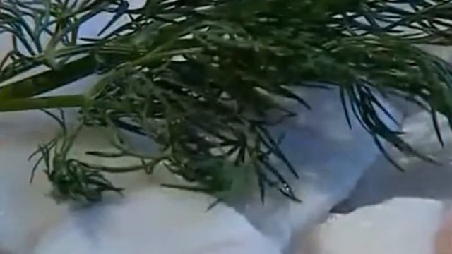 ЭТОГО ВЫ НЕ ЗНАЛИ! Что делает с организмом кусочек сала смотреть онлайн