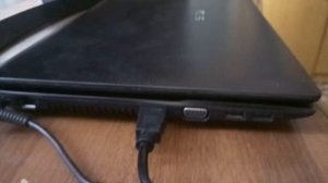 Подключаем ноут через HDMI  к телевизору или монитору )