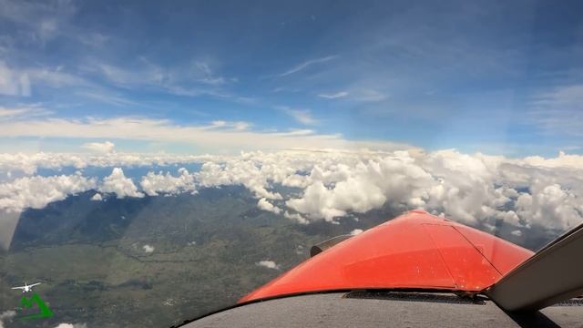 Flying the Kodiak Airplane at 15,000 feet through Papua New Guinea | Bush Pilot Flight Vlog смотреть онлайн