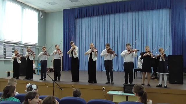 Образцовый ансамбль скрипачей "Каприс" смотреть онлайн