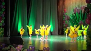 2018 03 08 4 Танец  «Утята » исп  хореографический ансамбль «Радуга»