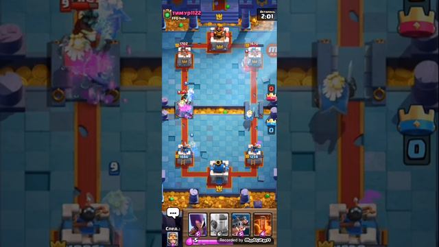Я играю в клэш рояль 2 раз. смотреть онлайн